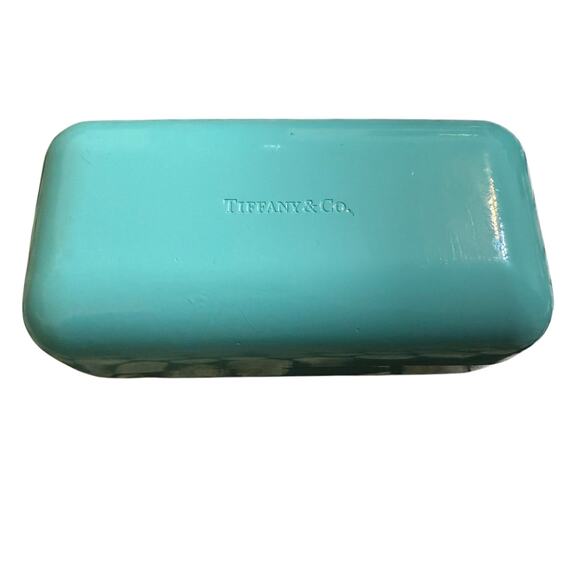 Tiffany & Co. Turquoise Blue Hard Clam Shell Flip Eyeglass Case and Cloth - Picture 2 of 13